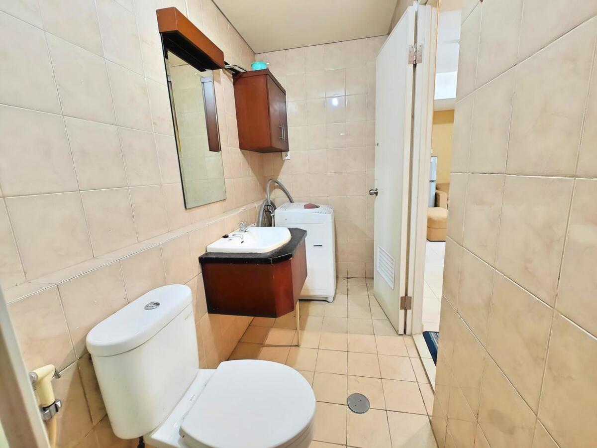 Strategic 2br Thamrin With Pool & Gym By 2ndhome